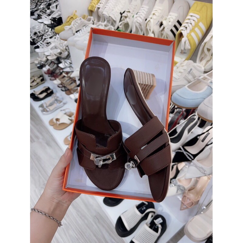 รองเท้าแตะหัวเข็มขัดส้น qc fullboxxxx ของแท้