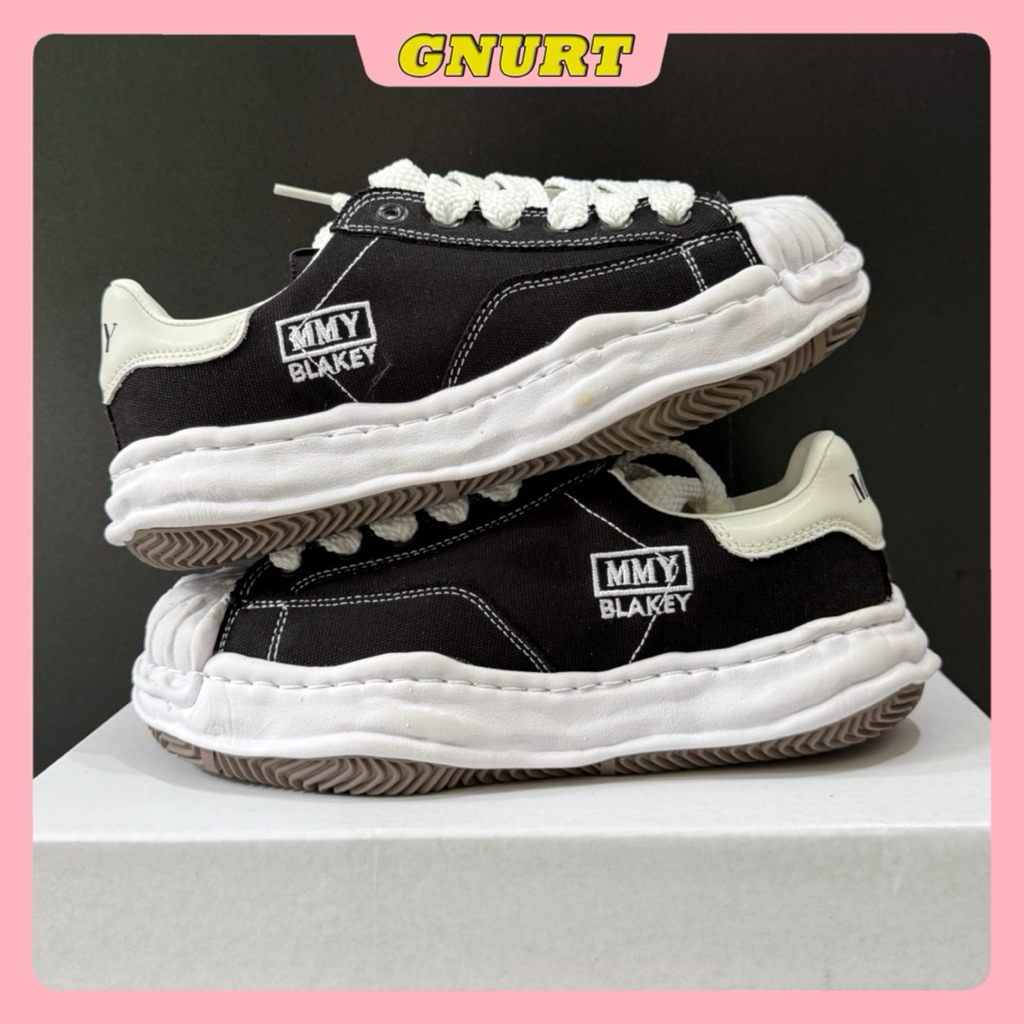 [Gnurt] MMY Maison Mihara Yasuhiro รองเท้าผ้าใบสีดําสีขาว