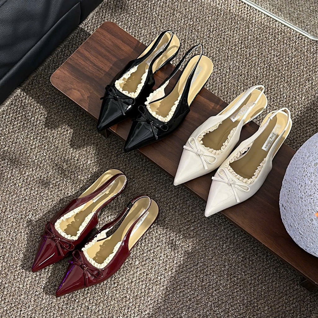 CS-06 รองเท้าส้นแบนสตรีออฟฟิศปลายแหลมและขอบลูกไม้ T825 รหัส CS-06