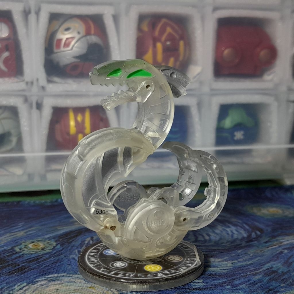 Bakugan B2 Model: BakuCrystal Abis Omega