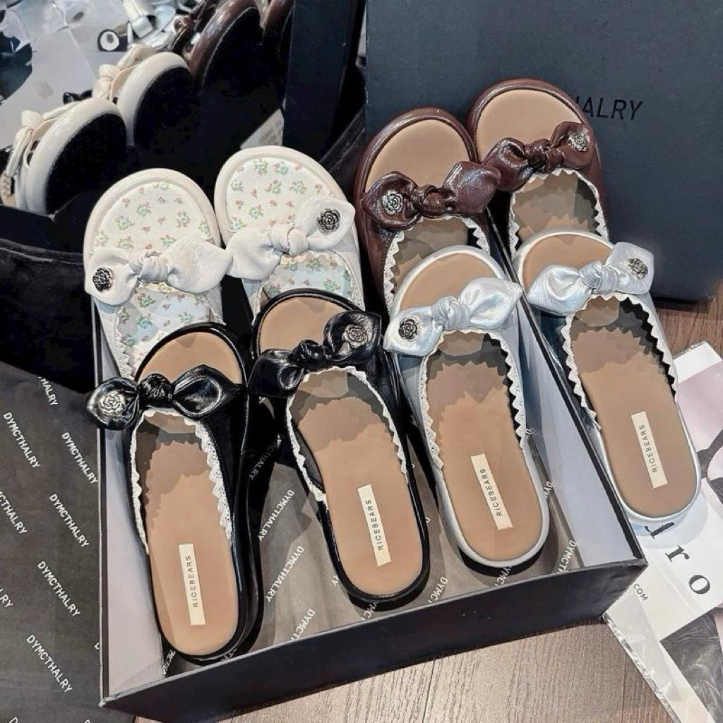 Gao.shoes999 (ขนาดหลัง - มีจําหน่ายใน BIGSIZE) รองเท้าแตะขนมปังผู้หญิงสายรัดตกแต่งนิ้วเท้ากลม Bow TA