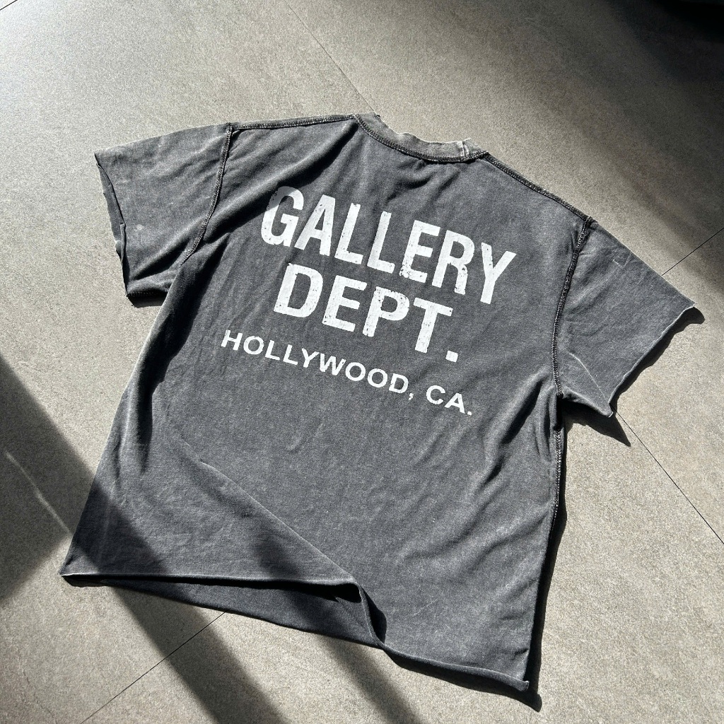 ซักเสื้อ Gallery Dept.- ฟอร์มกล่อง