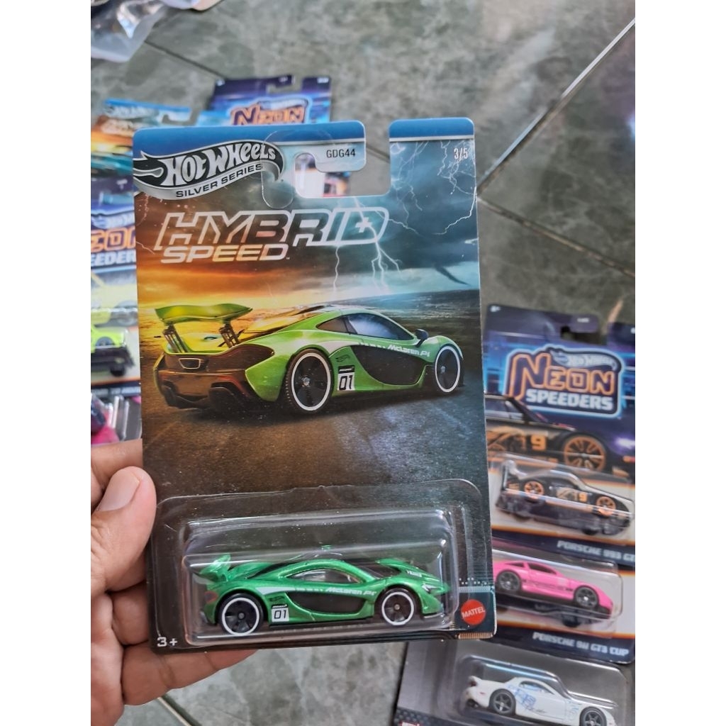 HOT WHEELS MCLAREN P1 - HYBRID SPEED