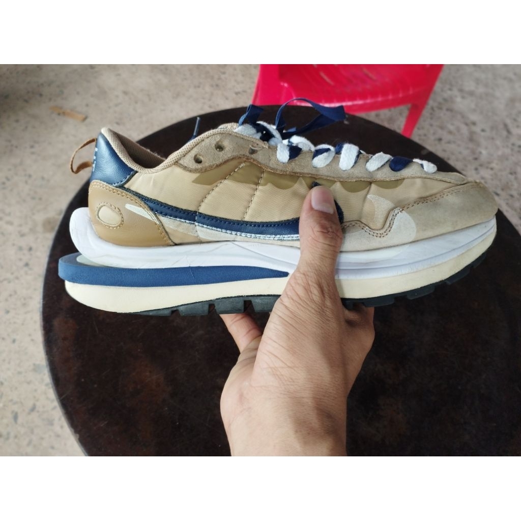 รองเท้าผ้าใบ Sa cai ไซส์ 42 (เท้า 26.5 ซม.) 2 มือ