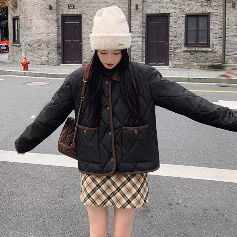 เสื้อแจ็คเก็ตปักเป้าเปิดลงมีกระเป๋าลายนูนกํามะหยี่และสไตล์เกาหลีขั้นพื้นฐาน 24Feb.studio KAH52