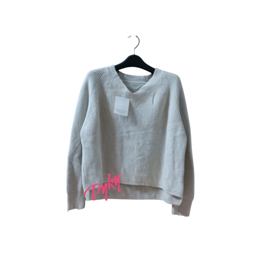 PY25X1102 เสื้อสเวตเตอร์ผู้หญิง V-NECKLACE ภายใต้ 65KY