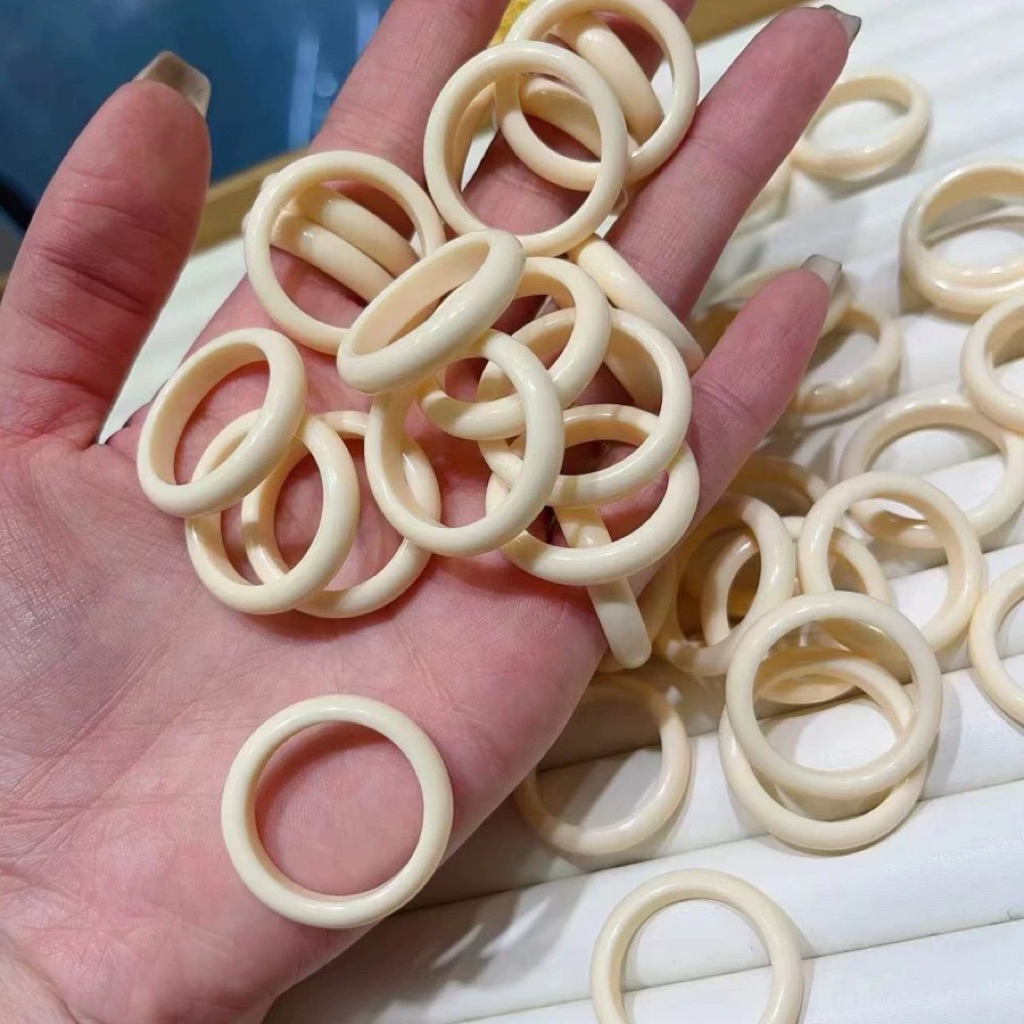 แหวน tagua พืชธรรมชาติสีขาวงาช้าง สินค้าธรรมชาติ