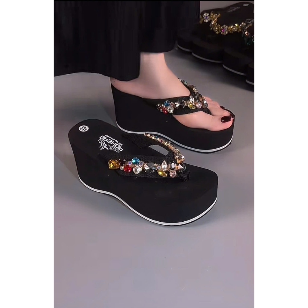 WAVE UMBRELLA SLIPPERS WITH MULTI-COLOR STONE SOLES 5F,7F,9F STONE-ATACHED SLIPPERS gpshop