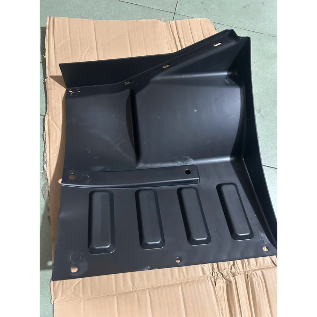 HYUNDAI 2T5 3T5 HD72 HD65 HD99 HD98 75S 110xl 120sp บังโคลนหน้ารถบรรทุก (ราคา 1 ชิ้น) สินค้าทดแทน