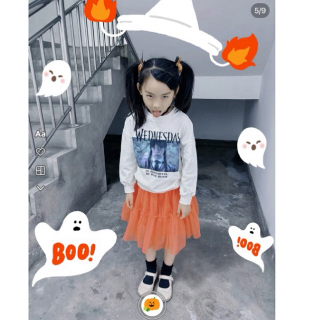 เสื้อสเวตเตอร์สีครีม Zara Wednesday girl ของแท้