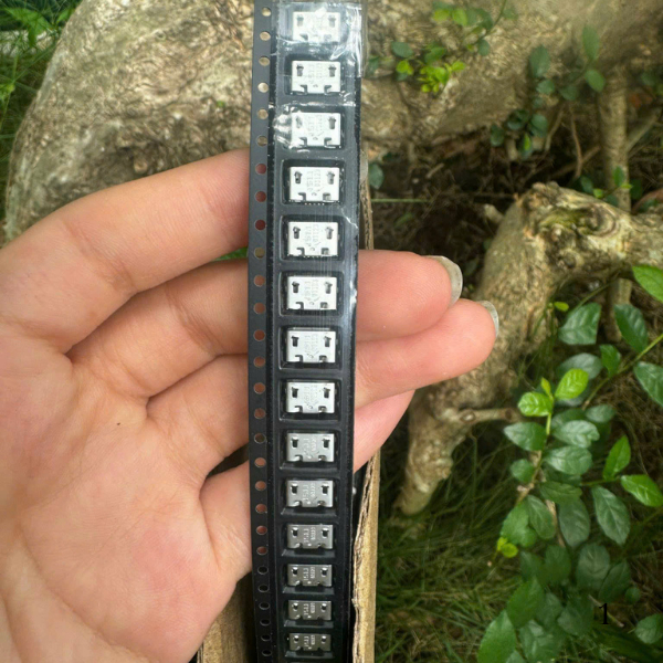 (Combo of 10) พอร์ตชาร์จแบบถอดได้ Nokia 6500