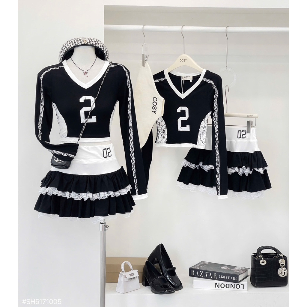 เซ็ตเสื้อคอเต่าสีดํา เลขที่. 2 TD พร้อมลูกไม้ cv ชั้นแสนสบาย