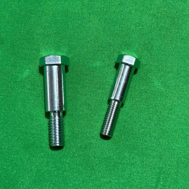 สลักเกลียวแฮนด์เบรคหน้า 90115GE0000 ดิสเบรค 90114KGH900 อะไหล่แท้