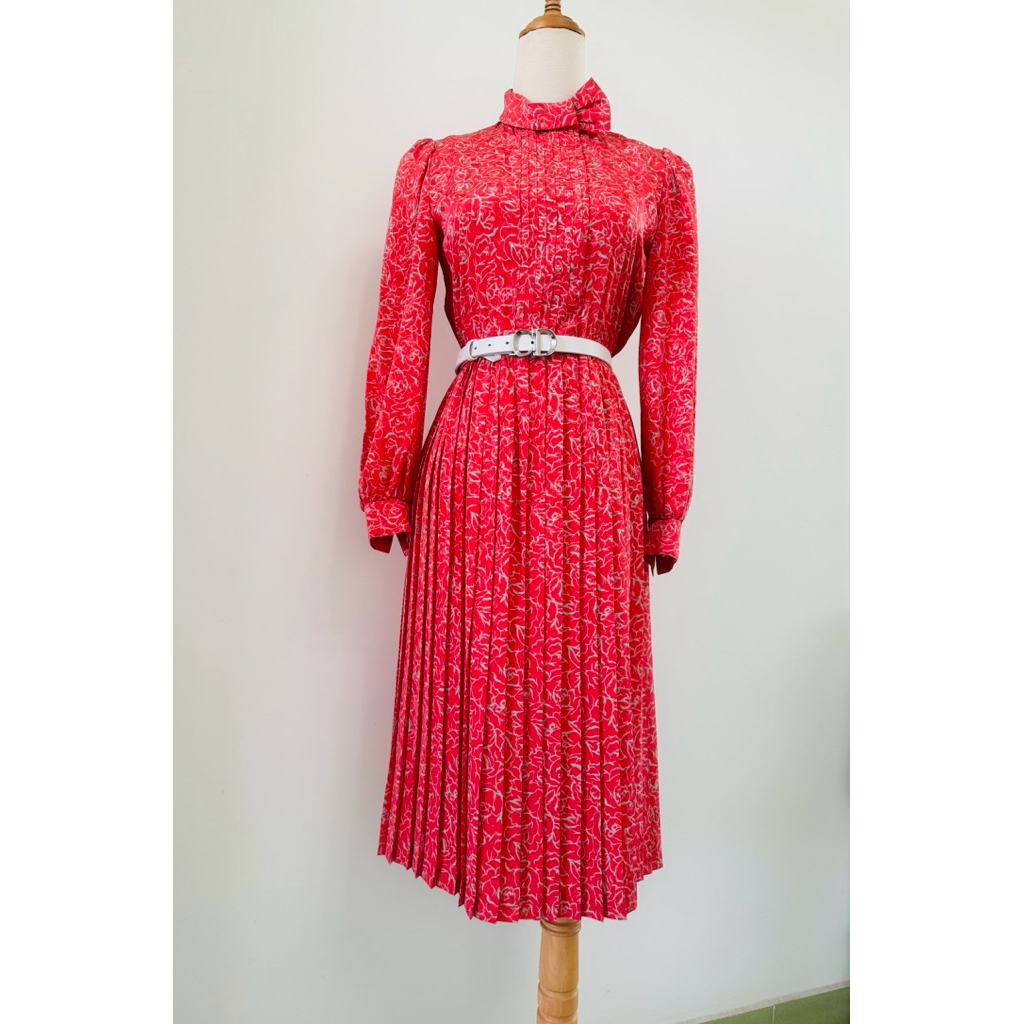 Cocomilan - เดรสจับจีบผ้าไหมคอปกโบว์สเตียลและแขนยาว Size 9 Japanese Si 2hand