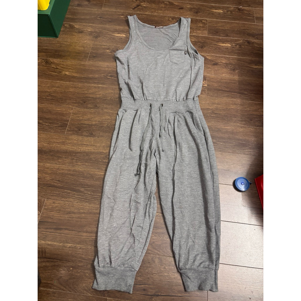 มือ2. เอวยางยืด S. q23