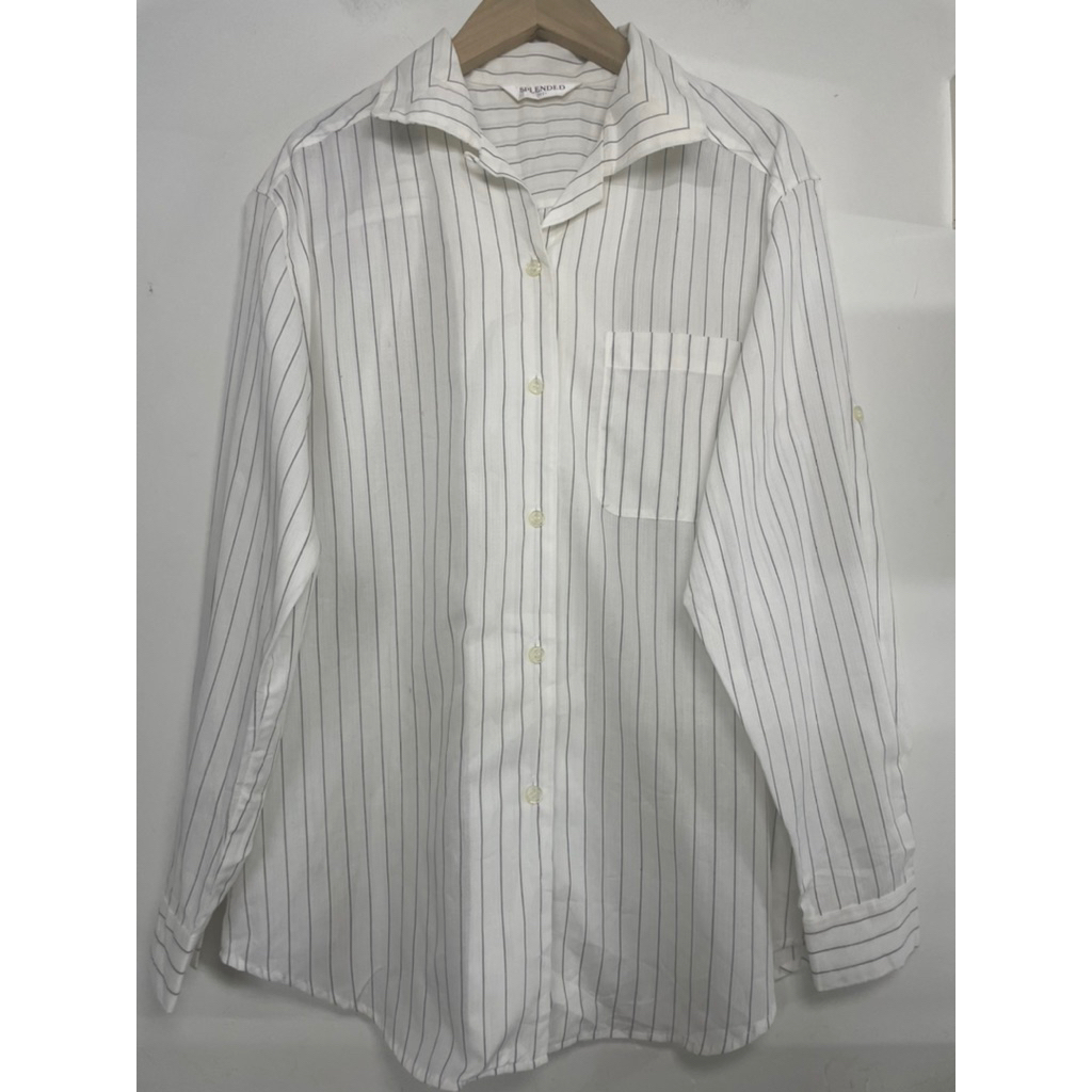 (2Hand QC) SPELEDEN เสื้อเชิ้ตลายแนวตั้ง Size M