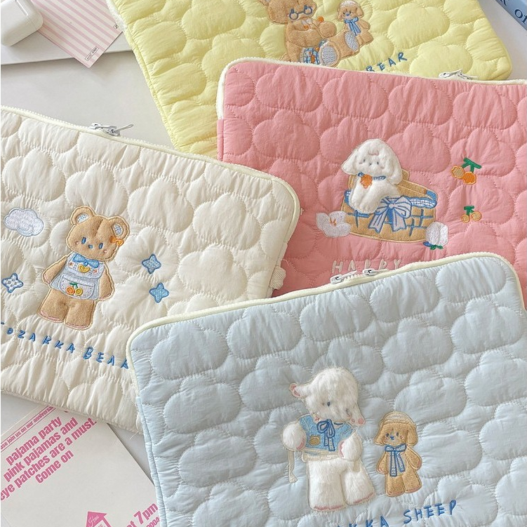 MI007 กระเป๋ากันกระแทกสําหรับแล็ปท็อป iPad 11-14 นิ้ว Quilted Cloud Shape ปักน่ารัก Gentle รุ่นใหม่