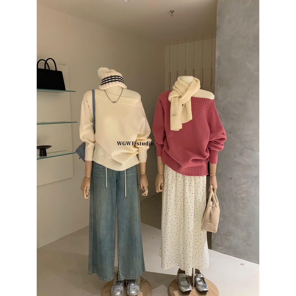 Ssu.Studio// WGWE OFF SHOULDER SWEATSHIRT