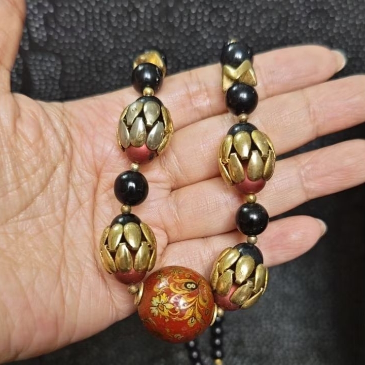 DTT0001-สร้อยคอ SI ญี่ปุ่น – ROUND BEADS และ PATTERNS สีสีแดง-เหลือง