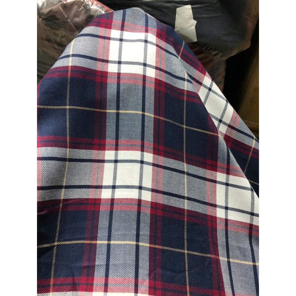 C711 - ผ้า Kate Cotton ลายทาง (1.25m x 1.5m) นุ่มมาก ไม่ยืด