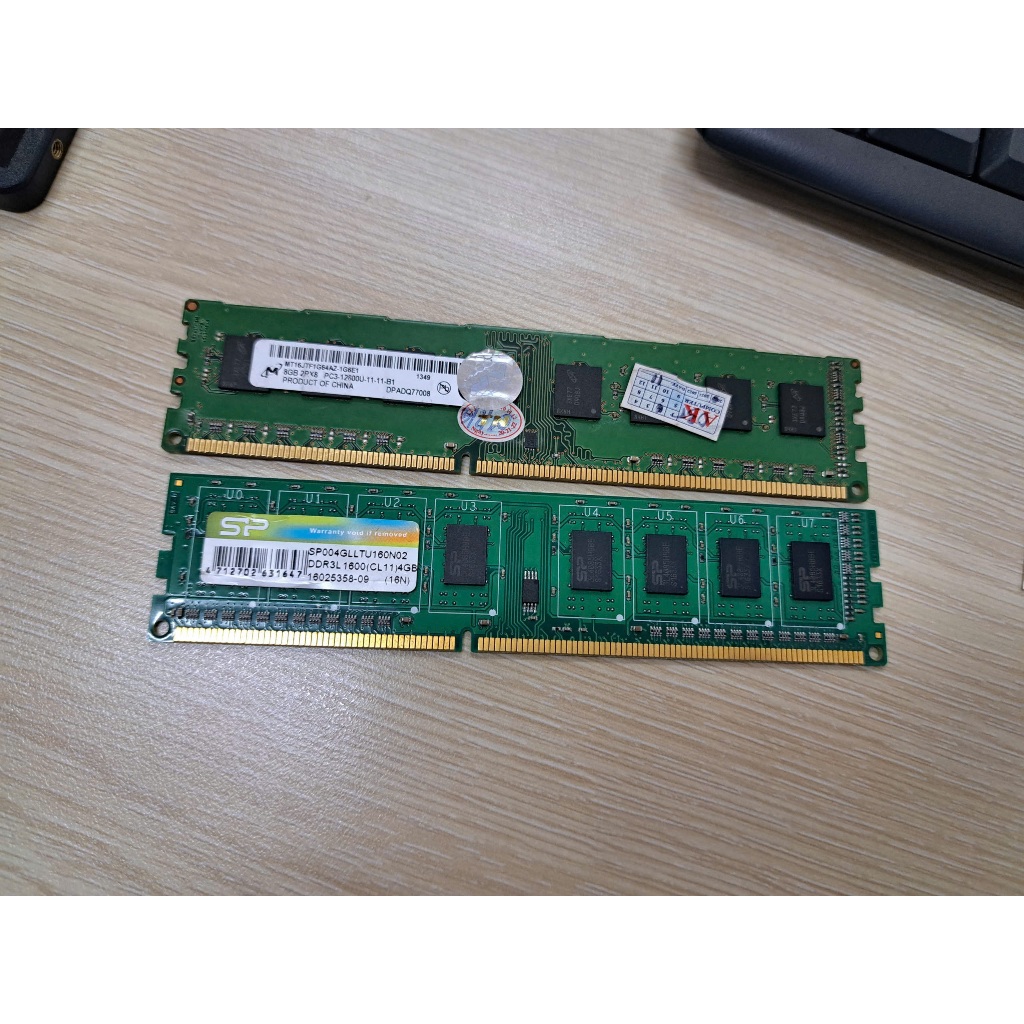เดสก์ท็อป Ram 8gb และ 4gb DDR3L 1600 MT16JTF1G64AZ-1G6E1 และ SP004GLLTU160N02