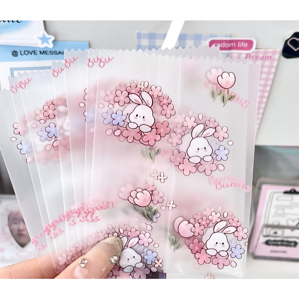 (UNI STORE) ชุดถุงกระดาษแก้วกระต่ายดอกไม้ 10 ใบ ขนาด 7x10ซม