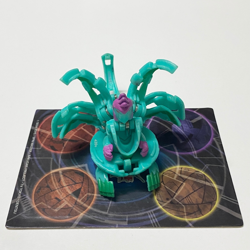 โมเดลของเล่นแปลงร่าง Bakugan ของแท้ - Ingram