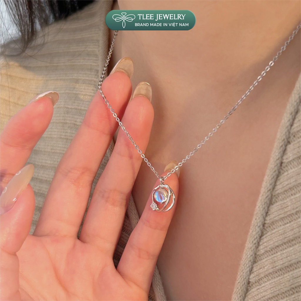 [Peinn]สร้อยคอเงิน Orbit asteroid พร้อมมูนสโตนประกาย D0341