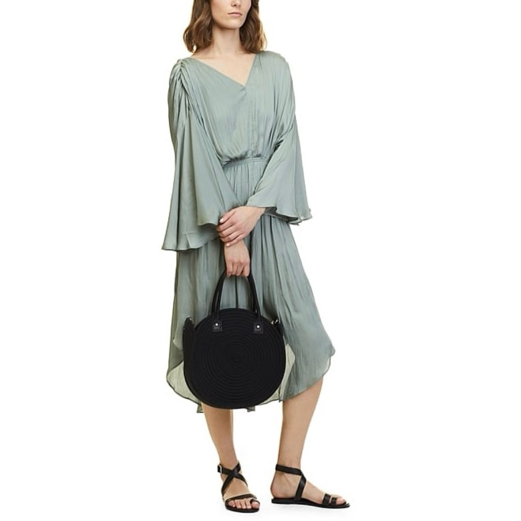 เดรสพลีท Country Road