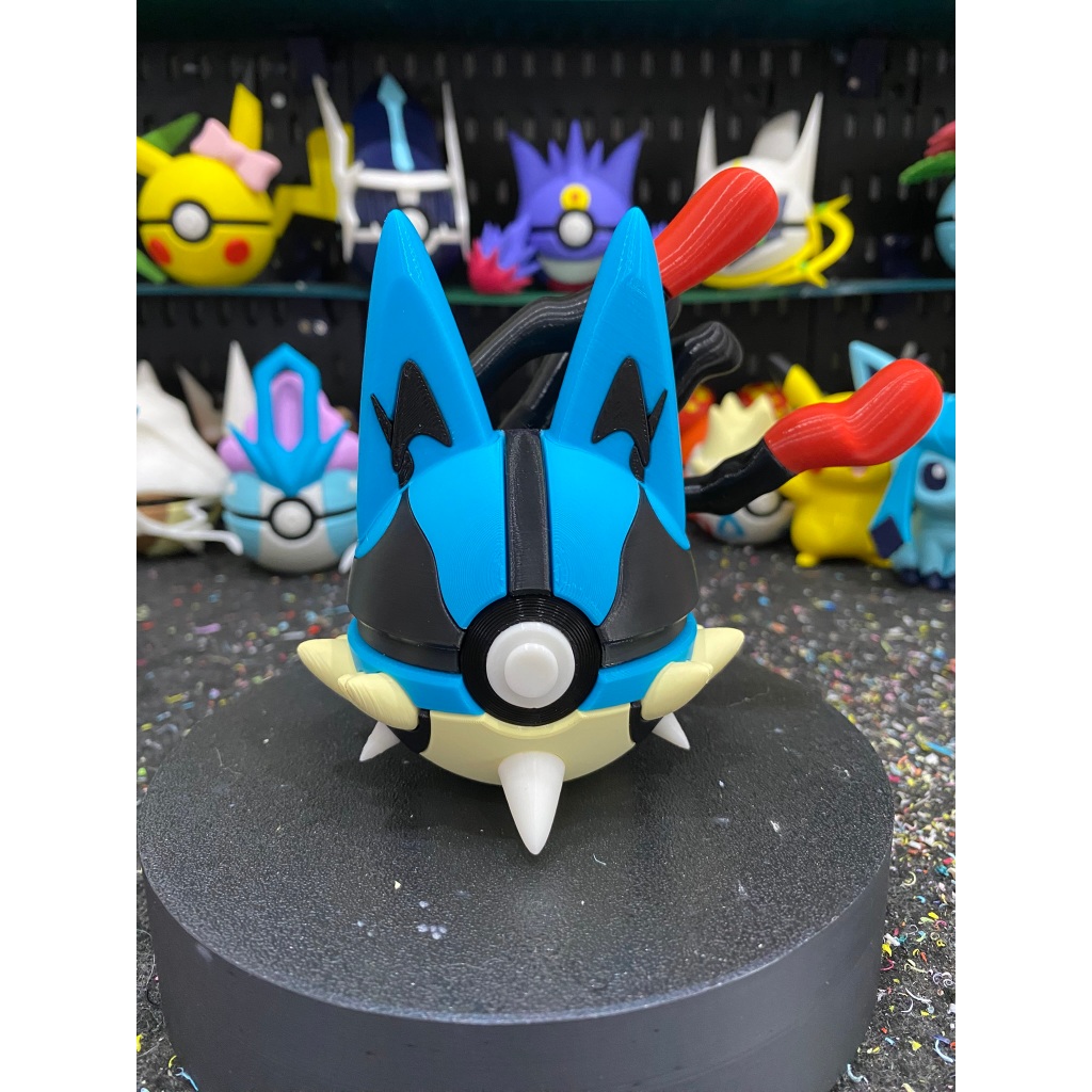 โมเดล Pokeball - Mega Lucario Ball