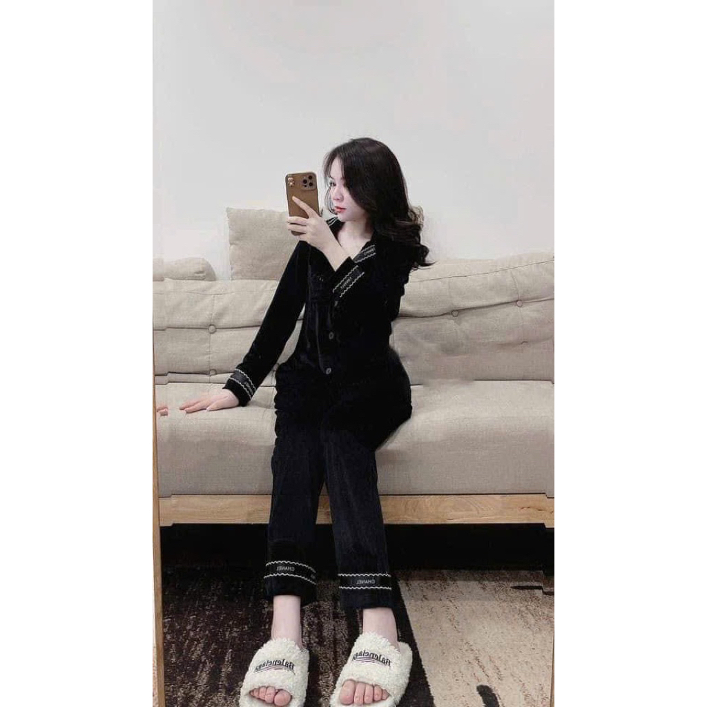 ชุด PIJAMA กํามะหยี่สีดํา