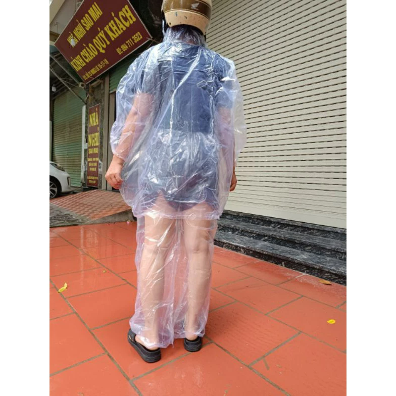 ชุดเสื้อกันฝนโปร่งใส เค25 ชุดเสื้อกันฝนกันน้ําทนทานสุด ๆ thumbnail 4