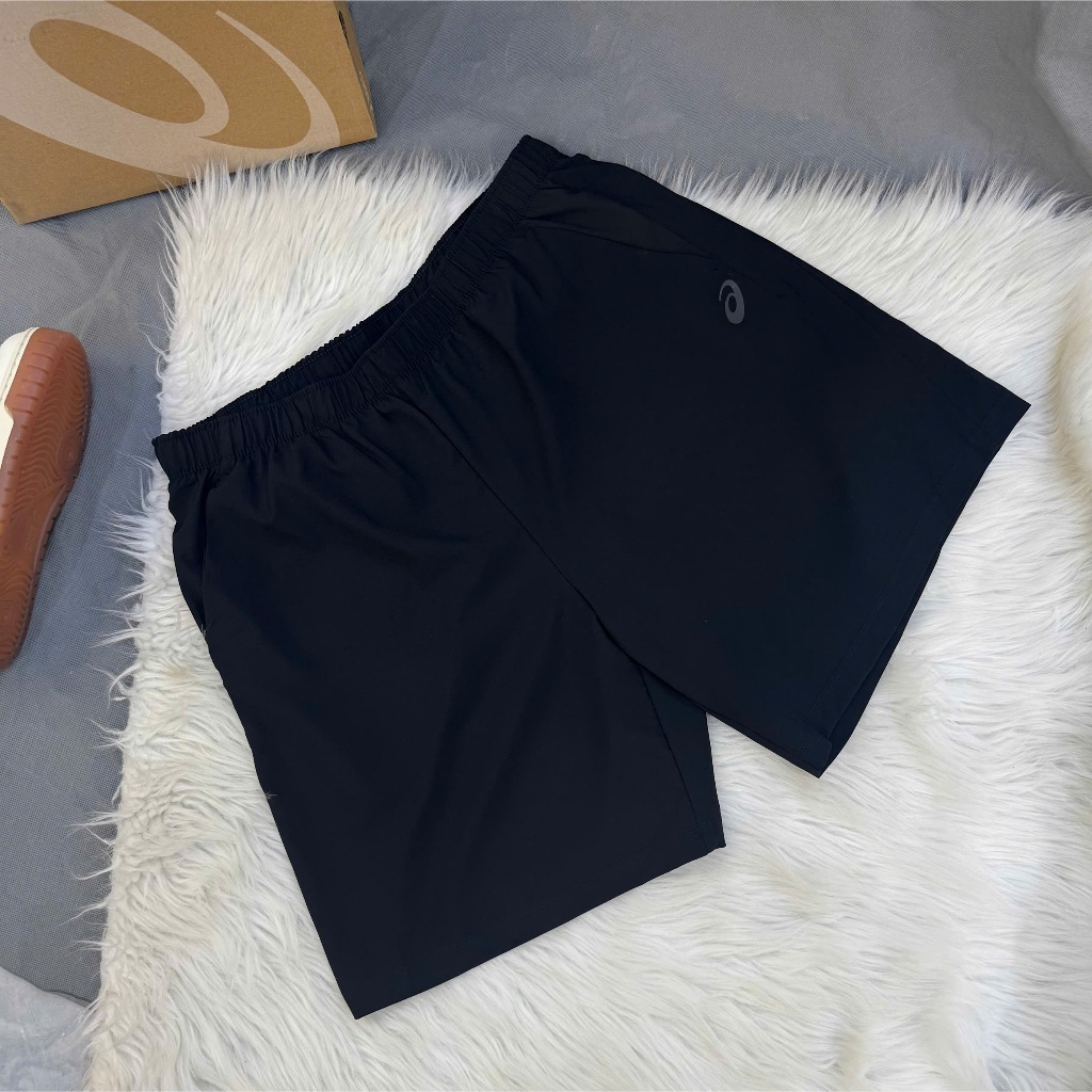 [ของแท้] กางเกงกีฬาขาสั้น Asics - 7 นิ้ว - เทคโนโลยีผ้า onAir - สีดํา (1)