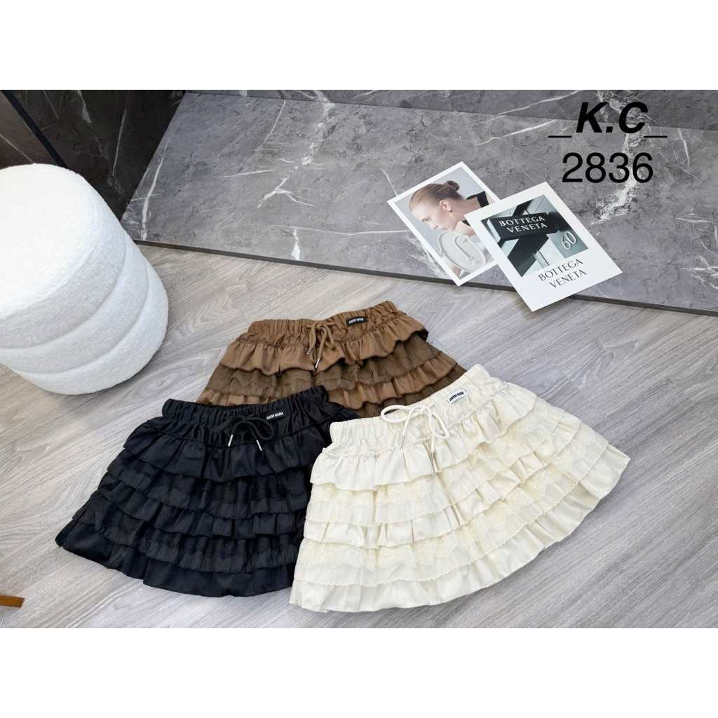 กระโปรงบานสั้นผ้ากํามะหยี่เนื้อหนา CV2836-A7TH - NhiNhi Shop