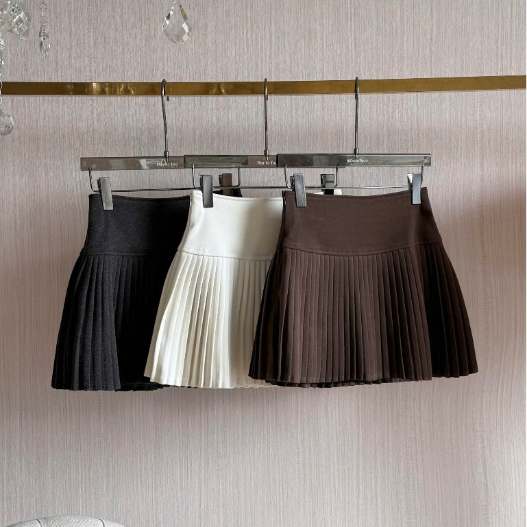 LINHHOANG ชุดราตรีจับจีบ DBD2002 เสื้อท็อปผู้หญิง สามสี สีน้ําตาล/ขาว/ดํา