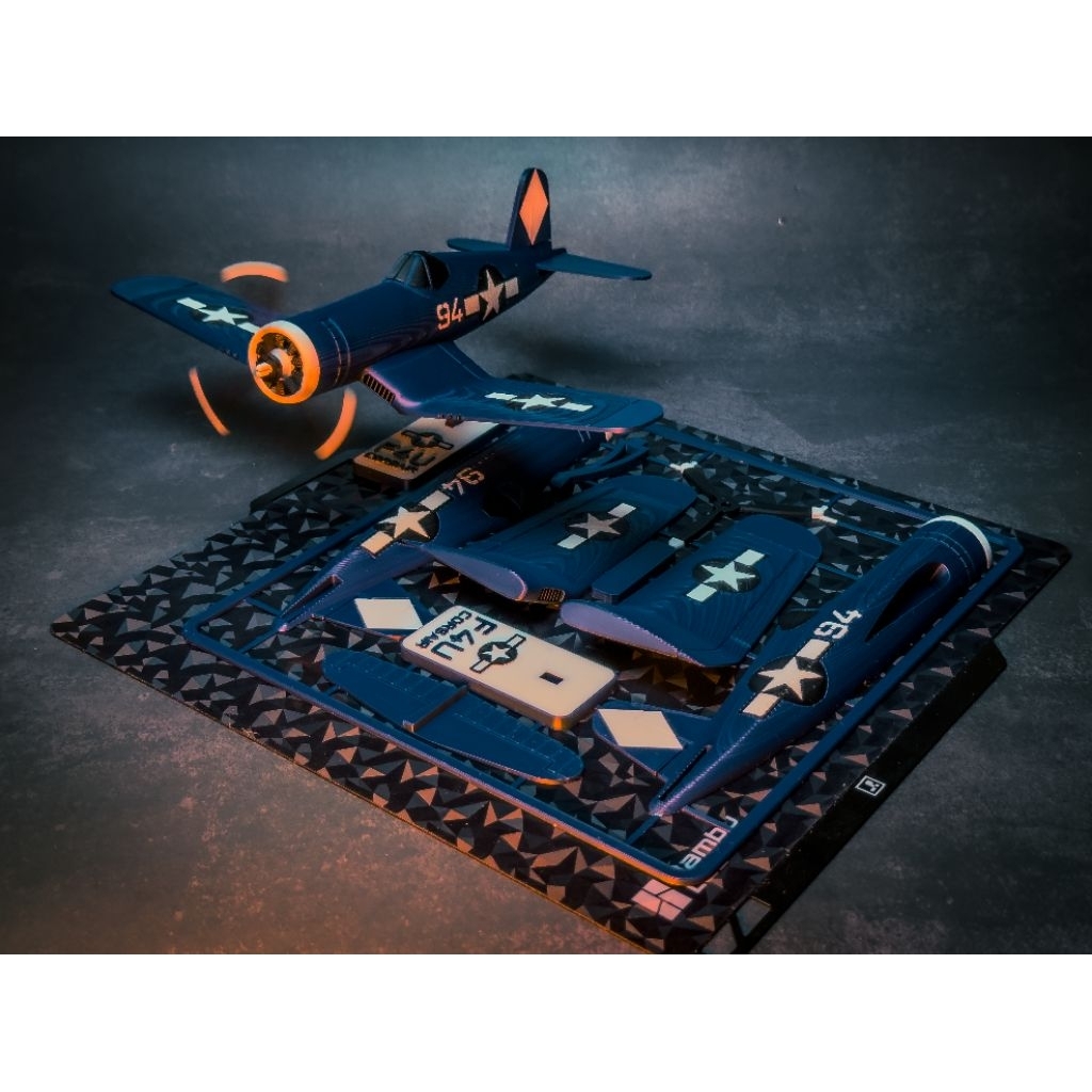 F4U CORSAIR AIRCRAFT MODEL CARD KIT – CREATIVE 3D ASSEMBLY, EXTREMELY COOL DISPLAY