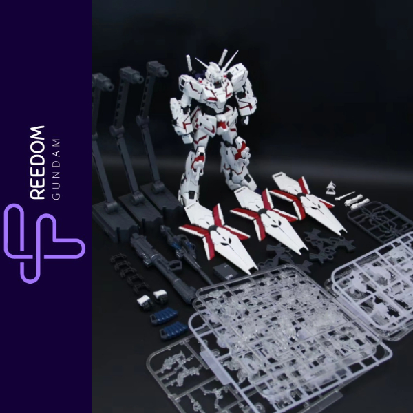 [มีจําหน่าย] Gundam MGEX 1/100 Unicorn Gundam 2202 Assembly Model พร้อมสีใส