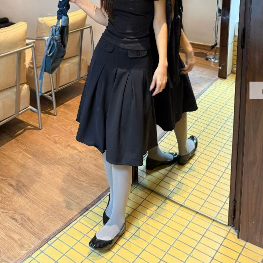 กระโปรง Krixi - กระโปรงจีบสีดําสําหรับผู้หญิง ดีไซน์กระเป๋ากล่อง nhien.official BV165