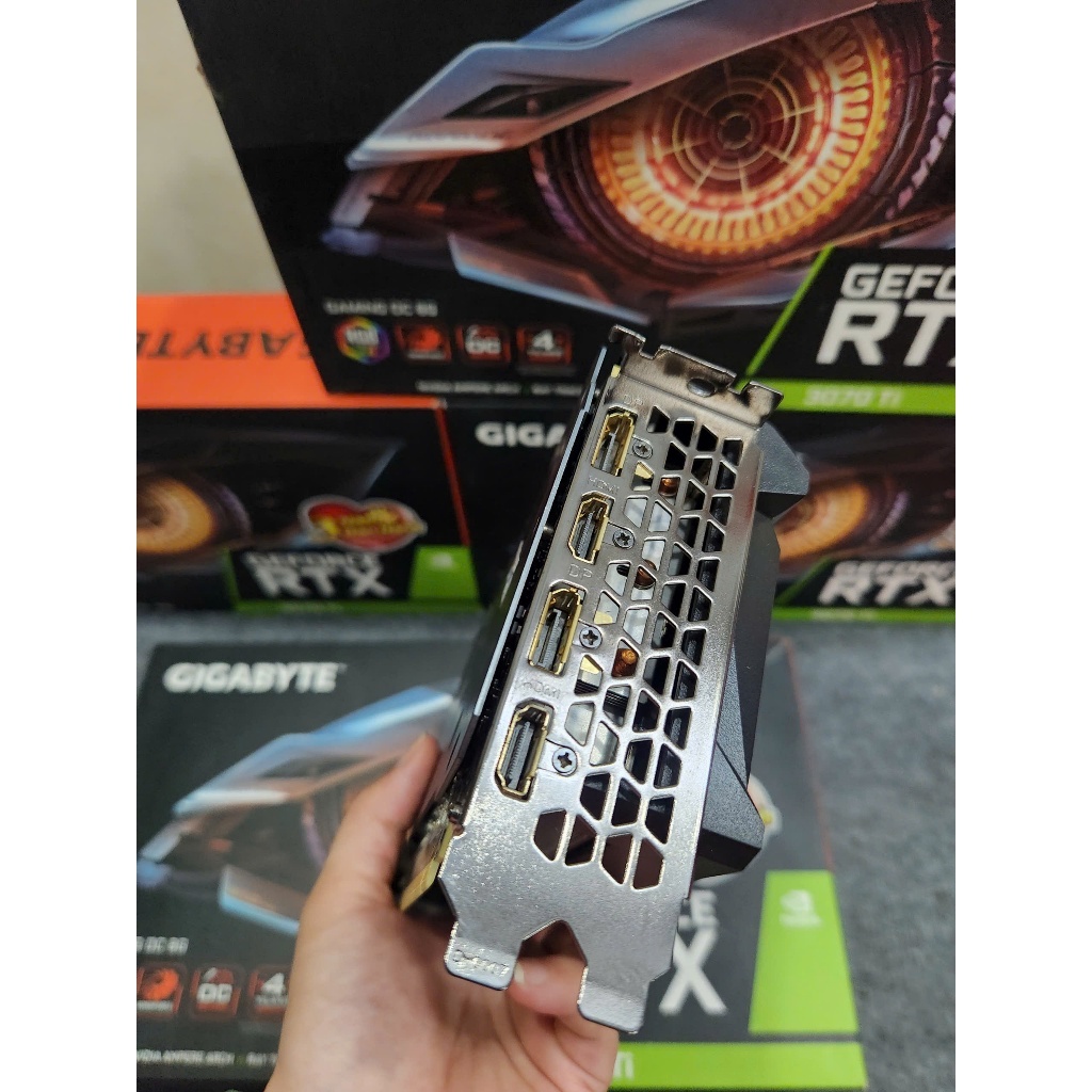 GIGABYTE GeForce RTX 3070 Ti Gaming OC การ์ดวิดีโอ Fullbox