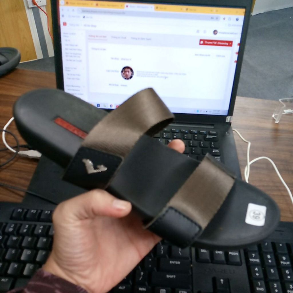 VT4910 พรีเมี่ยมน้ําตาลดํา