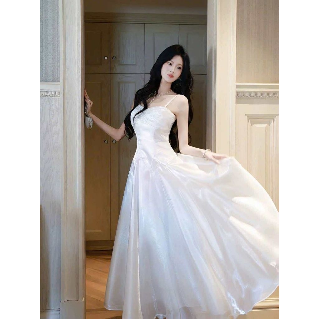ชุดเดรสผ้าไหม OGANZA พร้อมสายรัดอกไขว้ 2 เส้น 2 สี สีขาว สวยเกินจริงสําหรับ GOING OUT, PARTY, DINING, WEDDING