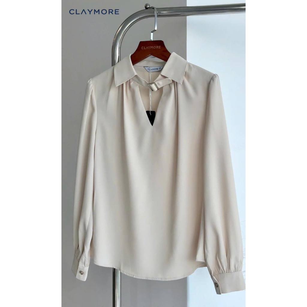 เสื้อเชิ้ตผู้หญิงคอปกเข็มขัดหรูหรา นุ่ม เท่ ไร้ริ้วรอย วัสดุทอลายทแยงญี่ปุ่น CLAYMORE MS CSC1W3C1093