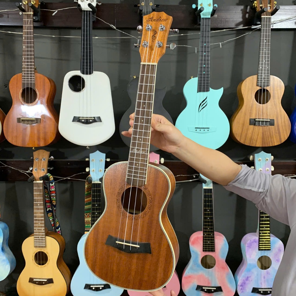 ANDREW 23INCH UKULELE CONCERT 07