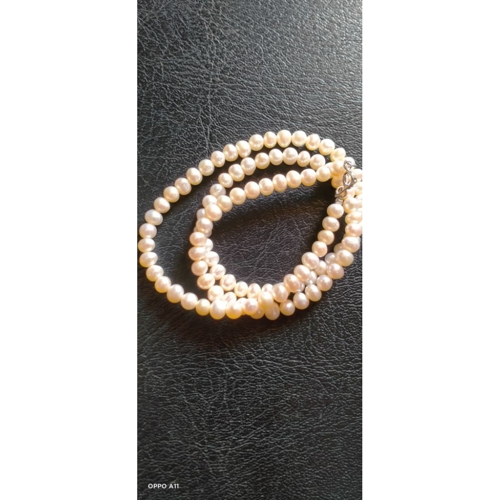 S923 สร้อยคอมุกประมาณ 4.7 มม