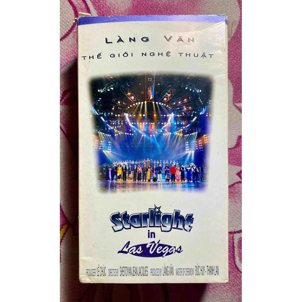 Van Village VHS Tape - World of Art -Stirlight ในลาสเวกัส