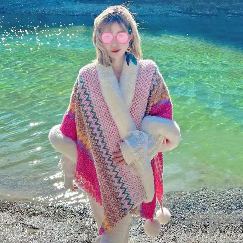 Boho Wool Coat with Fur Trim Brocade Scarf Style for Travel Super Hottrend