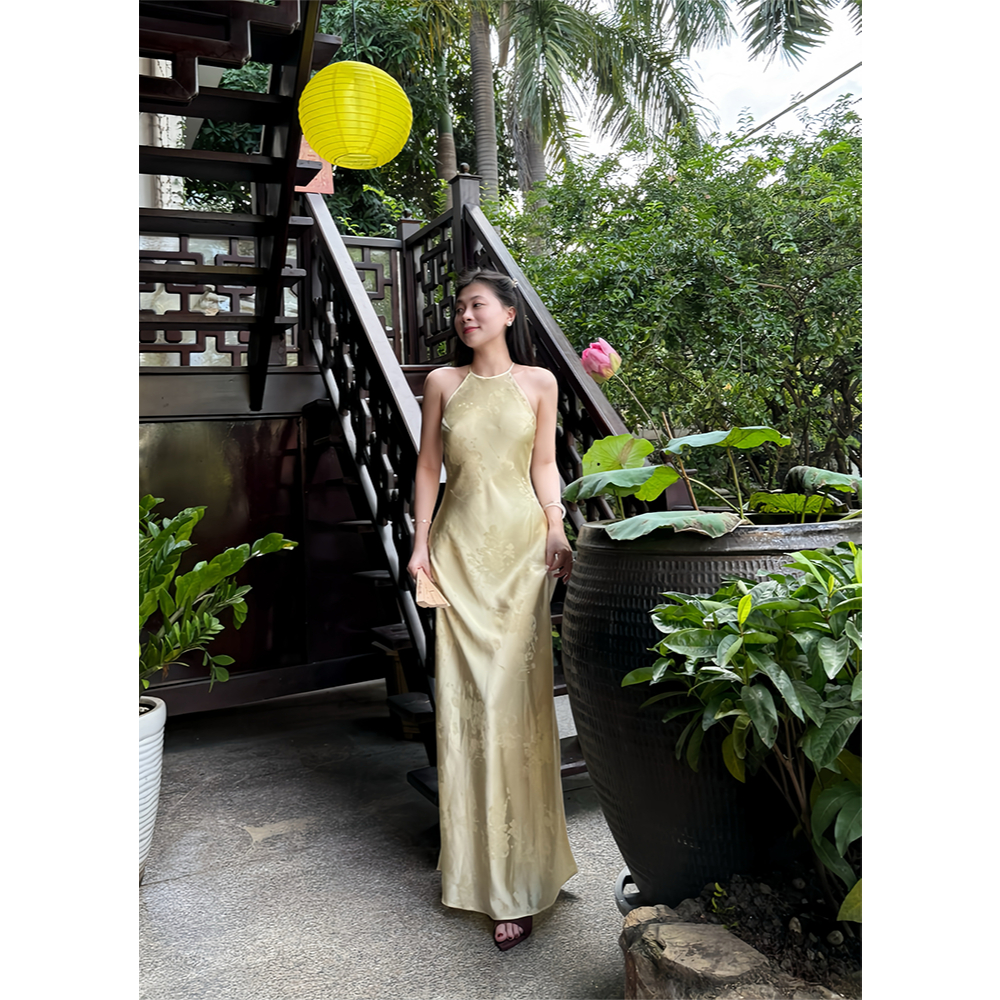 LYC FASHION - THIEN DIEP ชุดเดรสสายเดี่ยวผ้าไหมผ้า