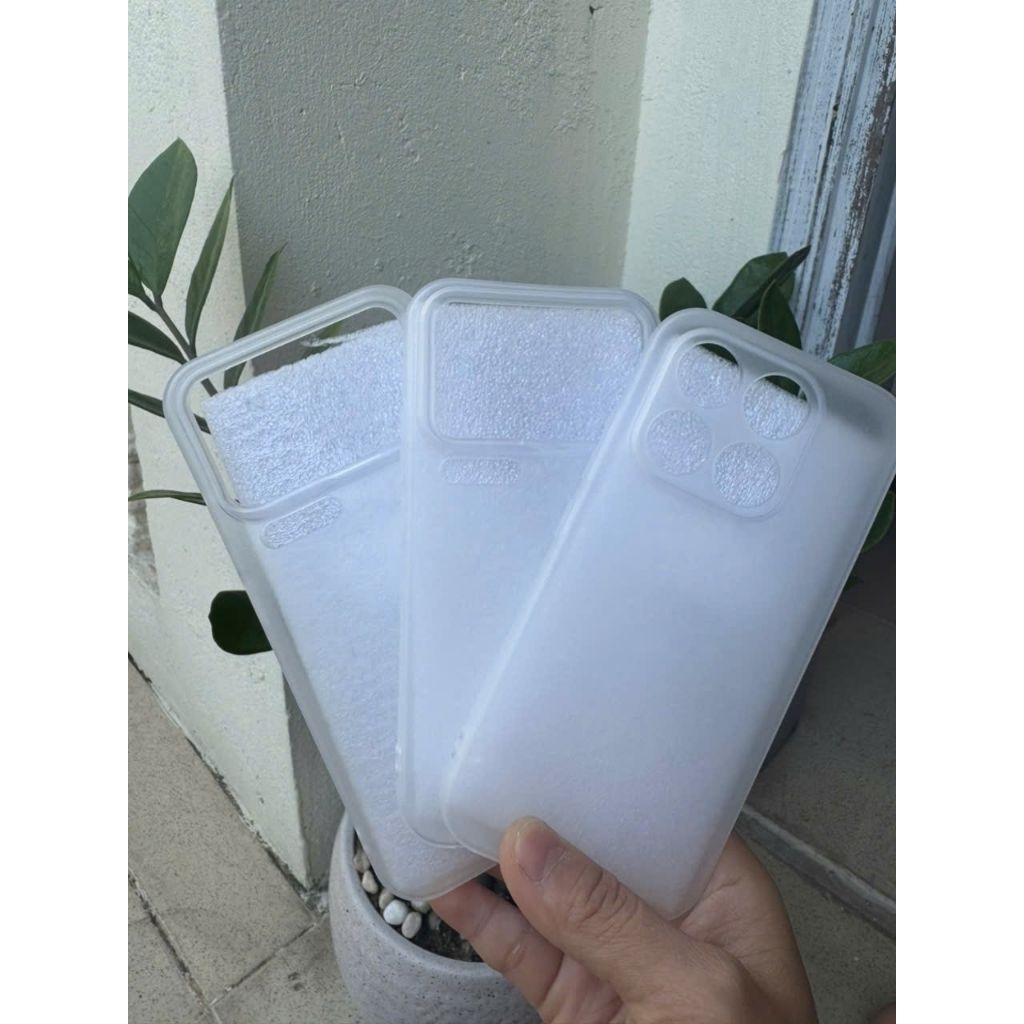 เคสยืดหยุ่นด้านสีขาวสําหรับ Xiaomi 17 pro max/17 pro/17 เคสเคลือบด้านป้องกันลายนิ้วมือที่สวยงามเป็นพ