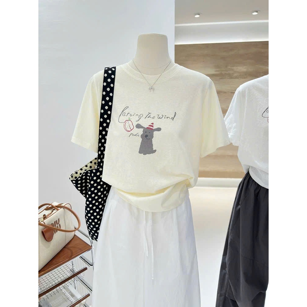 เสื้อยืดแขนสั้นผู้หญิง sassy กระดาษพิมพ์ลายอ่อนเยาว์ menina-studio เสื้อยืดผู้หญิงเท่ๆ ใส่สบาย จาก 4