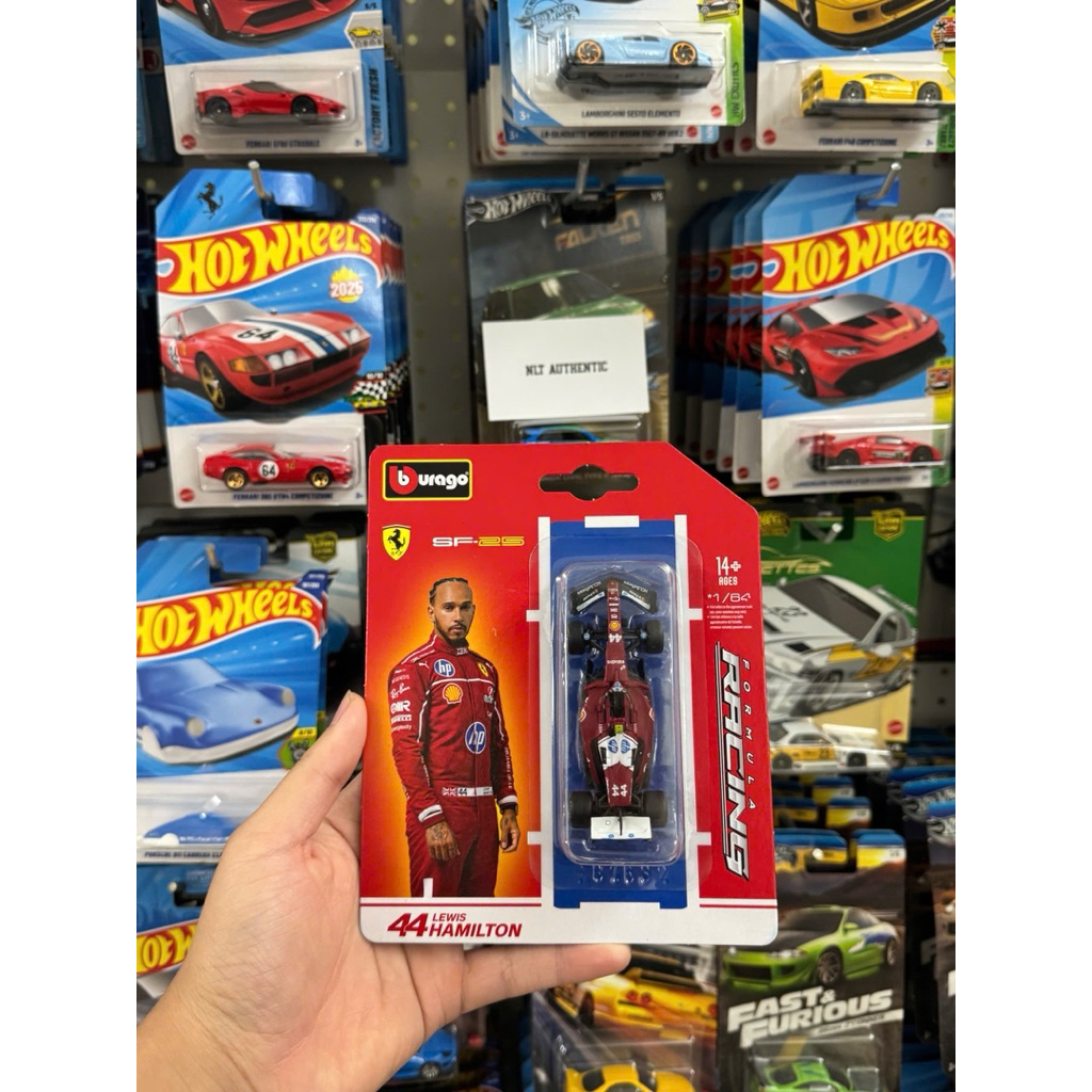 Bburago F1 Ferrari Lewis Hamilton ( 44 )